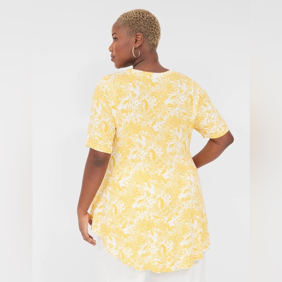 Lane Bryant Max Swing Perfect Sleeve Crew-Neck
Tee Shirt floral spring plus size - Picture 3 of 13